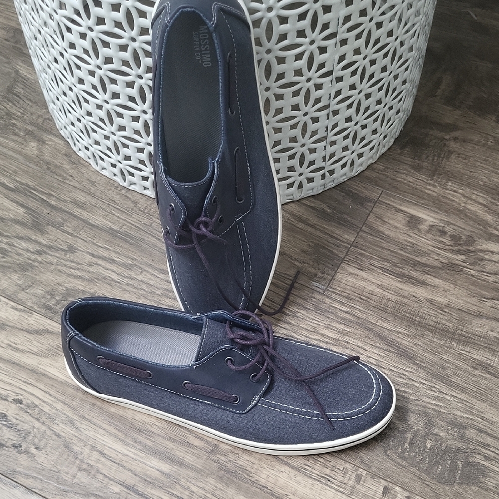Men's Navy Boat Shoes